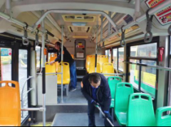 提拔健康饮食和科学应对风险